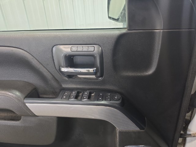Used 2017 Chevrolet Silverado 1500 LTZ Z71 w/ LTZ Plus Package AWD/4WD image 13