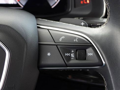 Used 2021 Audi Q8 Prestige image 91