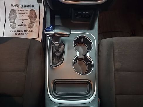 Used 2020 Dodge Durango SXT AWD/4WD image 21