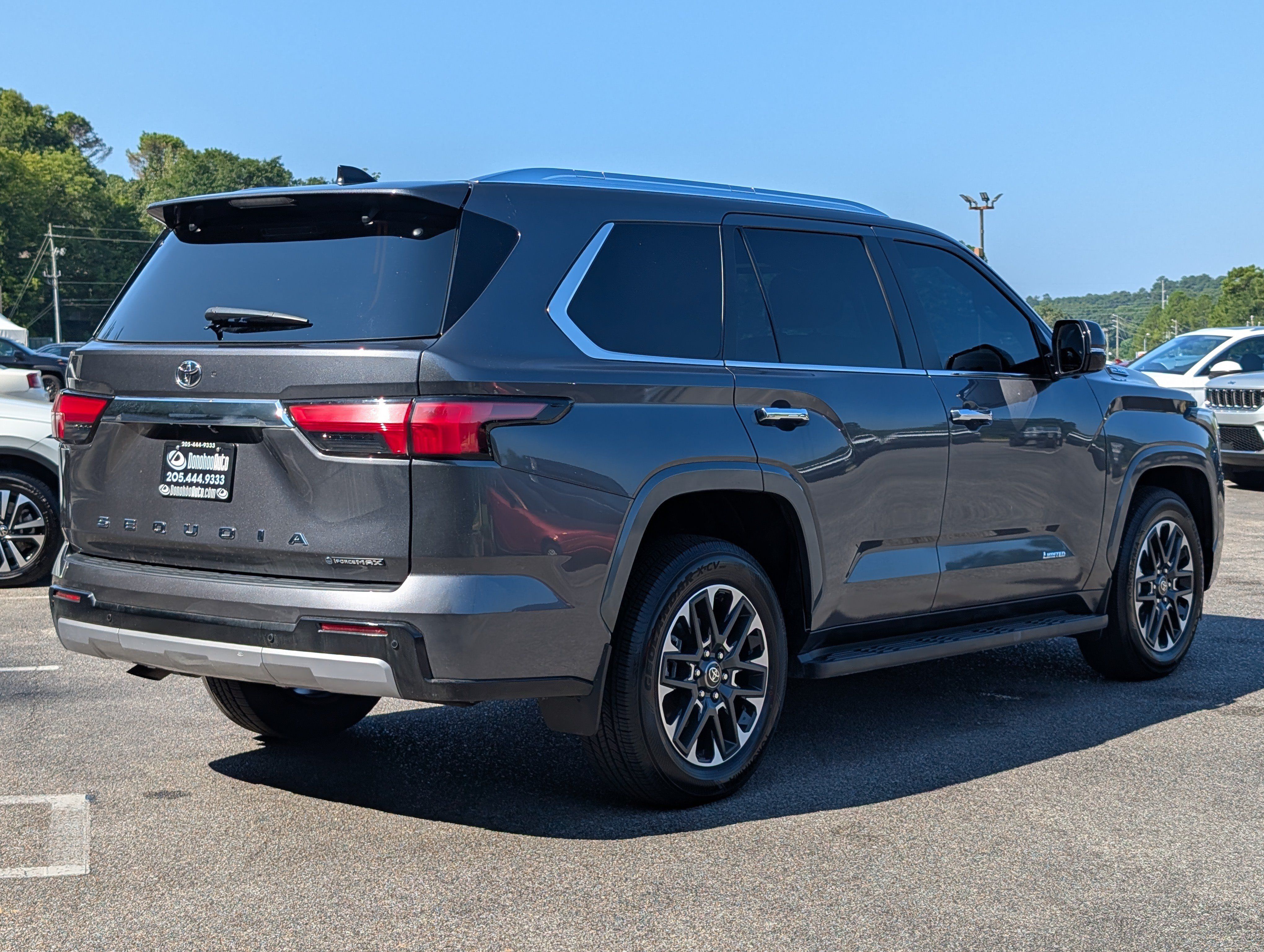 Used 2026 Toyota Sequoia Limited AWD/4WD image 9