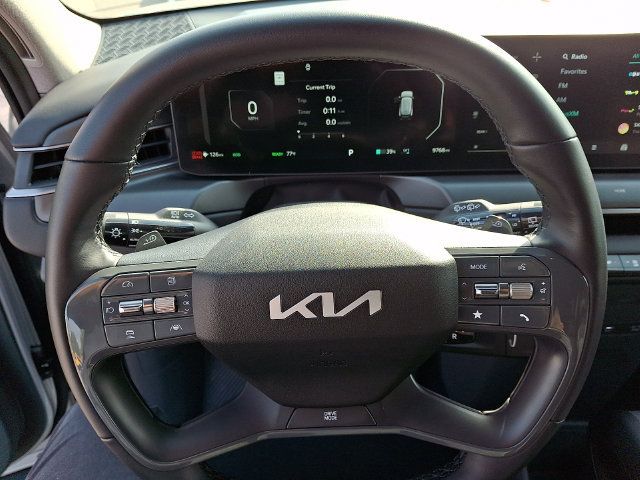 Certified 2024 Kia EV9 Light Long Range RWD image 20