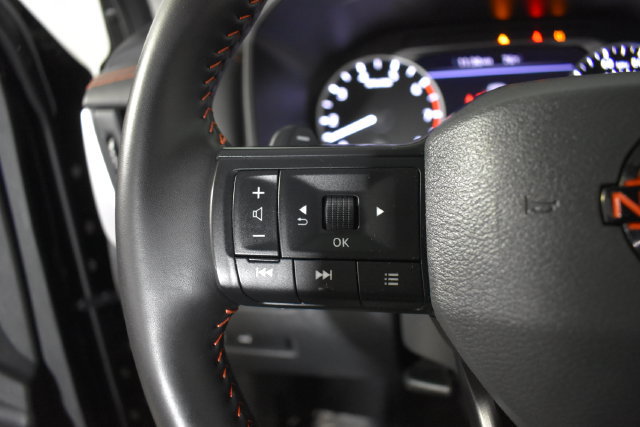 Certified 2025 Nissan Rogue SV AWD/4WD image 16