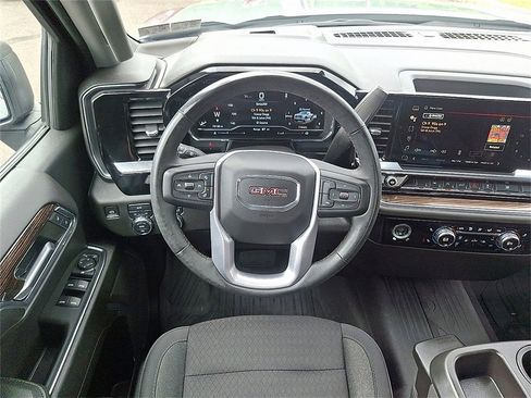 Used 2023 GMC Sierra 1500 Elevation image 12