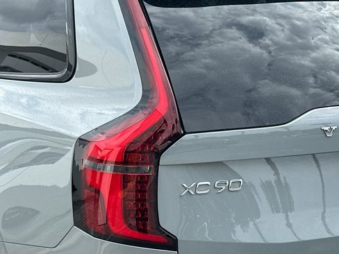 New 2026 Volvo XC90 T8 Ultra w/ Lounge Package AWD/4WD image 7