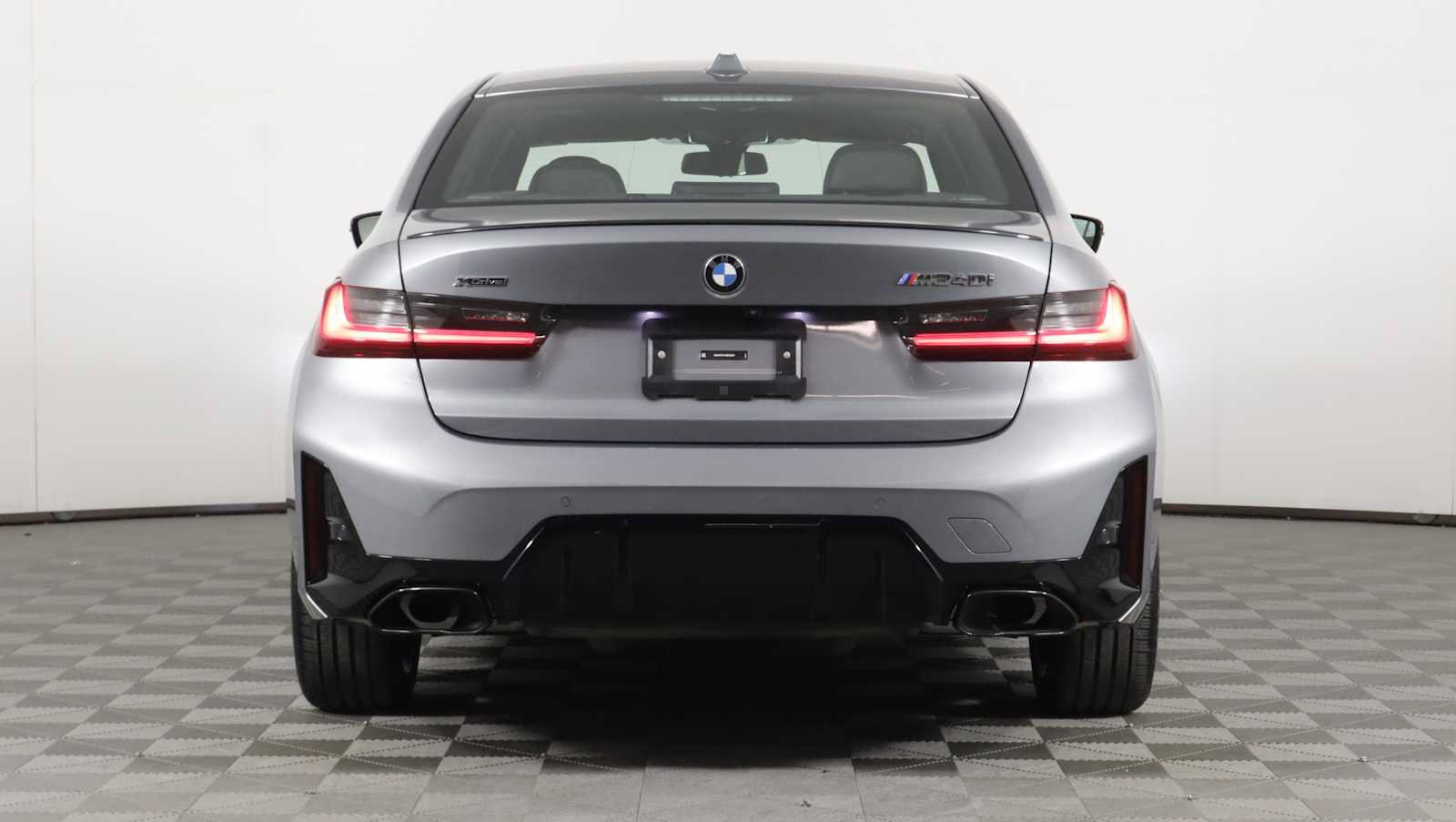 Used 2024 BMW M340i xDrive w/ Premium Package AWD/4WD image 5