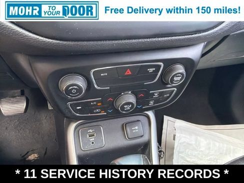 Used 2021 Jeep Compass Latitude w/ Convenience Group FWD image 23
