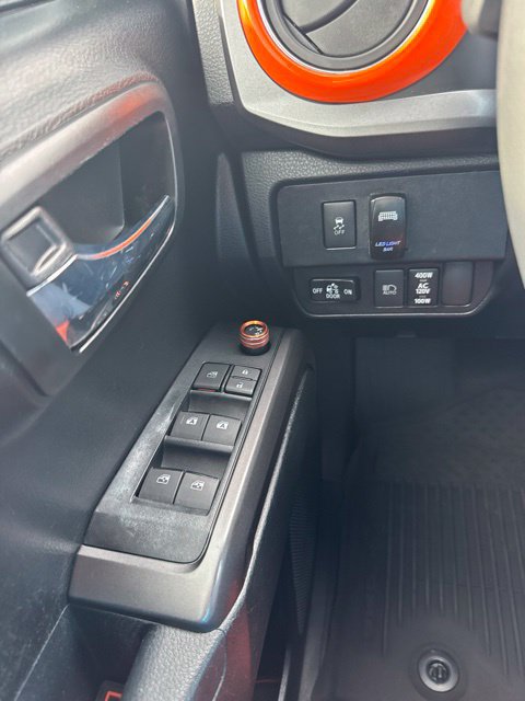 Used 2021 Toyota Tacoma TRD Sport w/ Technology Package AWD/4WD image 20