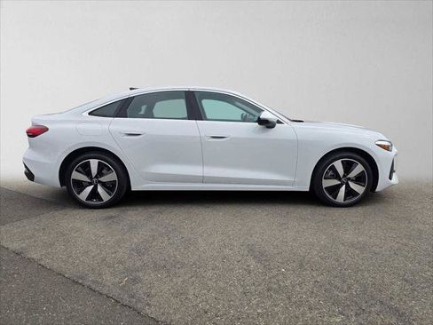 Used 2025 Audi A5 2.0T Premium w/ Convenience Package AWD/4WD image 2