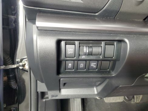 Used 2023 Subaru Crosstrek 2.5i Limited image 29