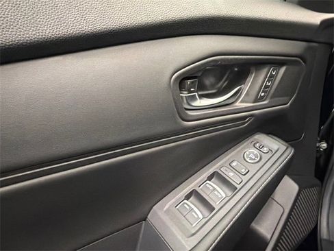 Used 2023 Honda Accord Sport image 31