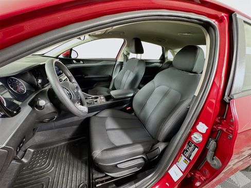 Used 2023 Kia K5 LXS image 16