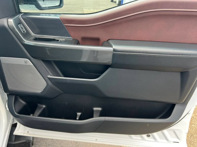Used 2023 Ford F150 Lariat AWD/4WD image 8
