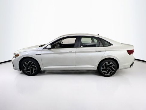 Used 2022 Volkswagen Jetta SEL FWD image 8