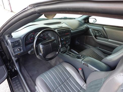 Used 1999 Chevrolet Camaro Z28 w/ SS Performance/Appearance Pkg image 16