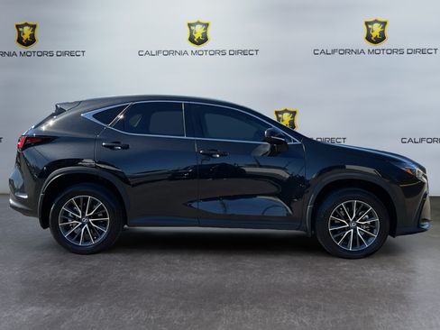 Used 2025 Lexus NX 350h AWD w/ Accessory Package (Z2) image 4