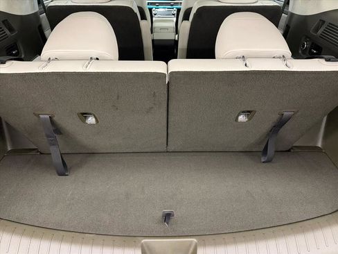 Used 2024 Hyundai Santa Fe Calligraphy image 20