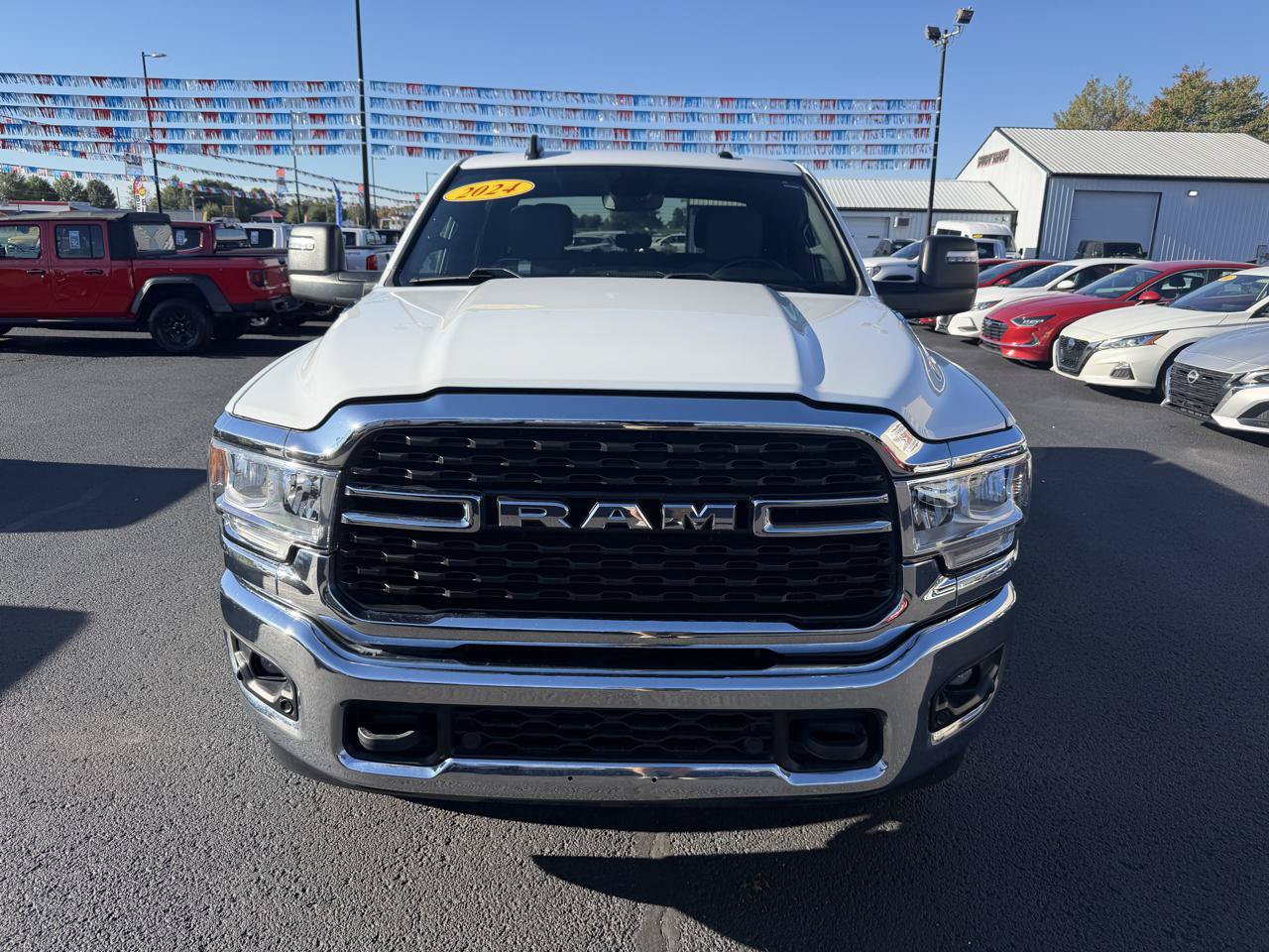 Used 2024 RAM 2500 Big Horn w/ Off Road Package AWD/4WD image 10