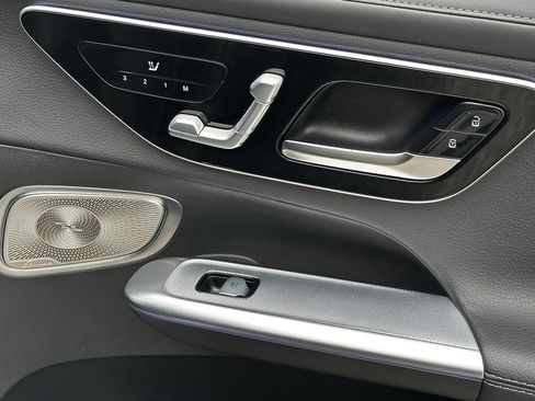 Certified 2023 Mercedes-Benz GLC 300 4MATIC image 17