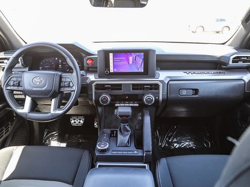 Used 2025 Toyota Tacoma TRD Sport RWD image 12