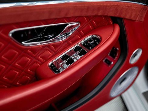 Used 2022 Bentley Continental GT Speed image 41