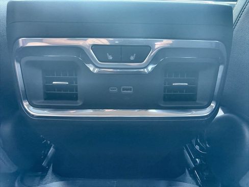 Certified 2025 Chevrolet Silverado 1500 LTZ AWD/4WD image 22