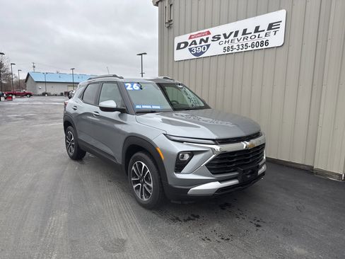 Used 2026 Chevrolet TrailBlazer LT w/ LT Cold Weather Package image 1