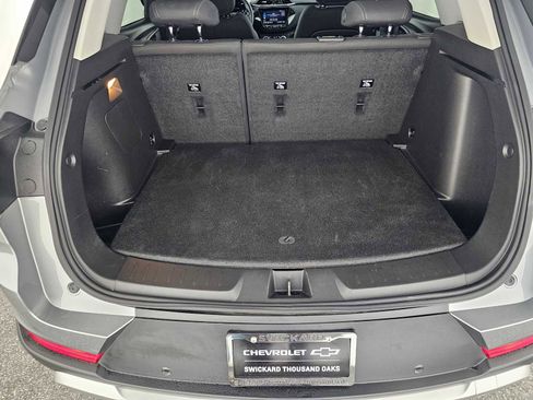 Used 2023 Chevrolet TrailBlazer LT w/ Convenience Package image 14