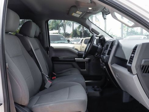 Used 2017 Ford F150 XLT image 33