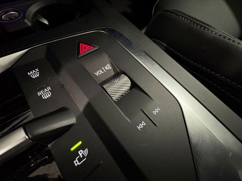 Used 2025 BMW 228i xDrive w/ Premium Package image 27