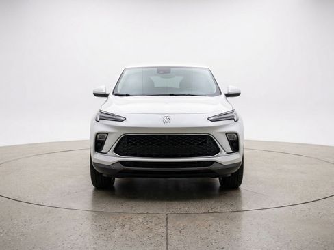 Used 2025 Buick Encore GX Preferred image 2