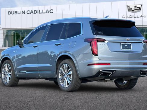 Certified 2025 Cadillac XT6 Premium Luxury image 6
