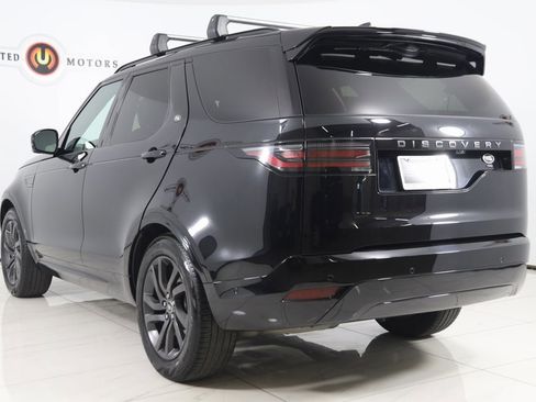 Used 2023 Land Rover Discovery S R-Dynamic image 4