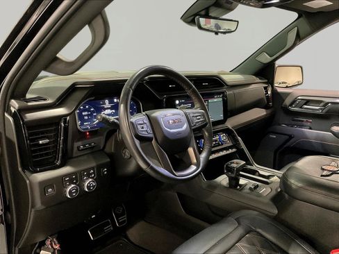 Used 2022 GMC Sierra 1500 AT4 w/ AT4 Premium Package AWD/4WD image 17