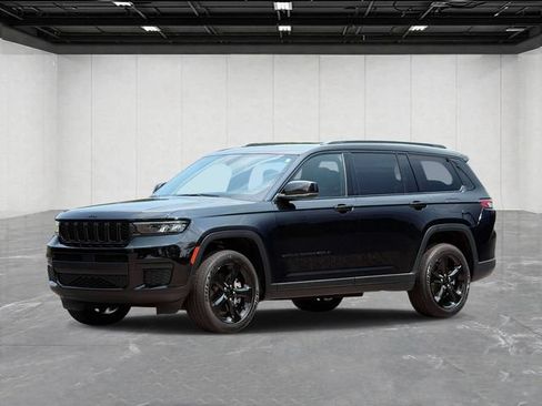 Used 2023 Jeep Grand Cherokee L Laredo AWD/4WD image 1