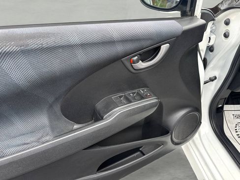 Used 2009 Honda Fit Sport image 12