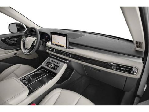 Used 2024 Lincoln Aviator AWD w/ Premium Package image 15