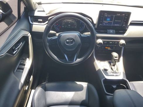 Used 2020 Toyota RAV4 XSE AWD/4WD image 16
