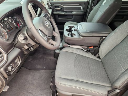 New 2026 RAM 2500 Lone Star AWD/4WD image 13
