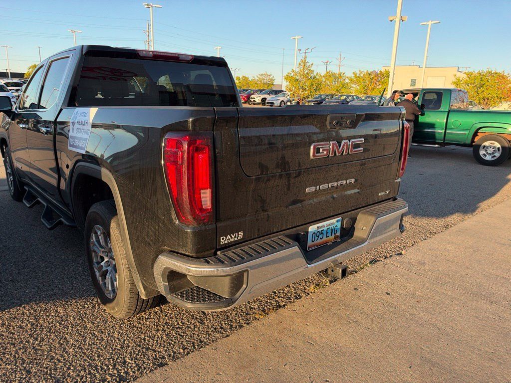 Used 2024 GMC Sierra 1500 SLT RWD image 3