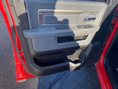 Used 2013 RAM 1500 Classic SLT w/ Premium Display Pkg image 14