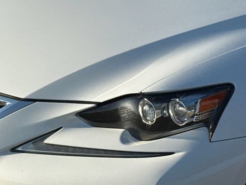 Used 2014 Lexus IS 250 w/ F-Sport Package RWD image 4