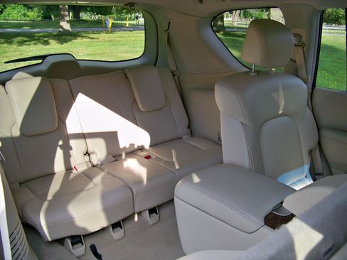 Used 2015 INFINITI QX80 4WD w/ 22" Wheel Package image 18