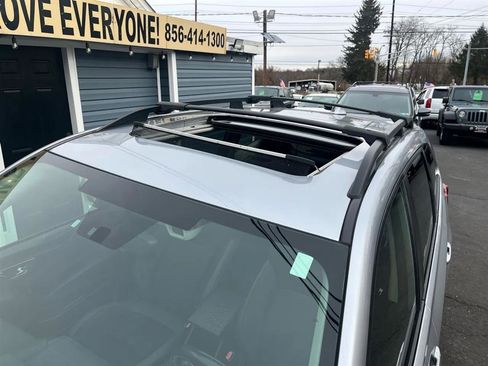 Used 2019 Subaru Forester Premium w/ All-Weather Package image 11