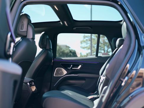 Used 2023 Mercedes-Benz EQS 450+ SUV w/ Exclusive Trim Package image 12