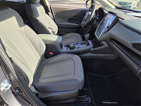 Used 2025 Subaru Crosstrek 2.0i Premium image 14