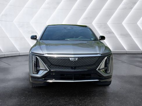 Used 2024 Cadillac Lyriq Luxury AWD/4WD image 26