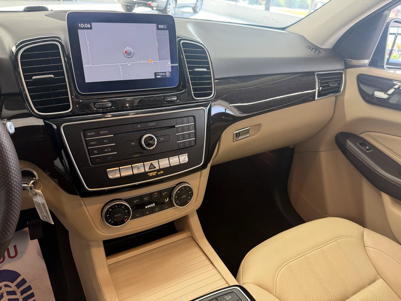 Used 2018 Mercedes-Benz GLE 350 4MATIC image 12