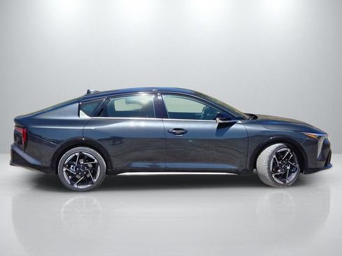 New 2026 Kia K4 GT-Line FWD image 3