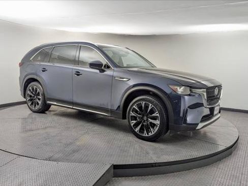 Used 2024 MAZDA CX-90 Plug-In Hybrid w/ Premium Plus AWD/4WD image 11