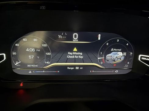 Certified 2023 GMC Yukon Denali AWD/4WD image 15